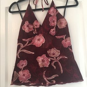 Maroon tank